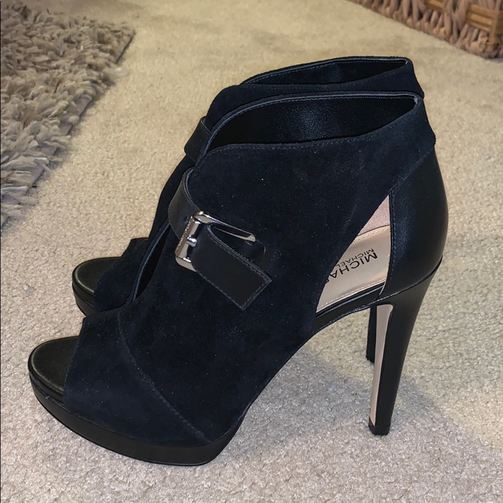 Black suede peep toe cut out heel